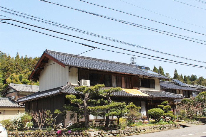 葺き替え 郡上市美並町 渡辺瓦店　