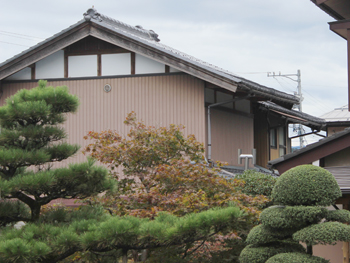 ゆきもちくん取り付け 郡上市八幡町 渡辺瓦店 