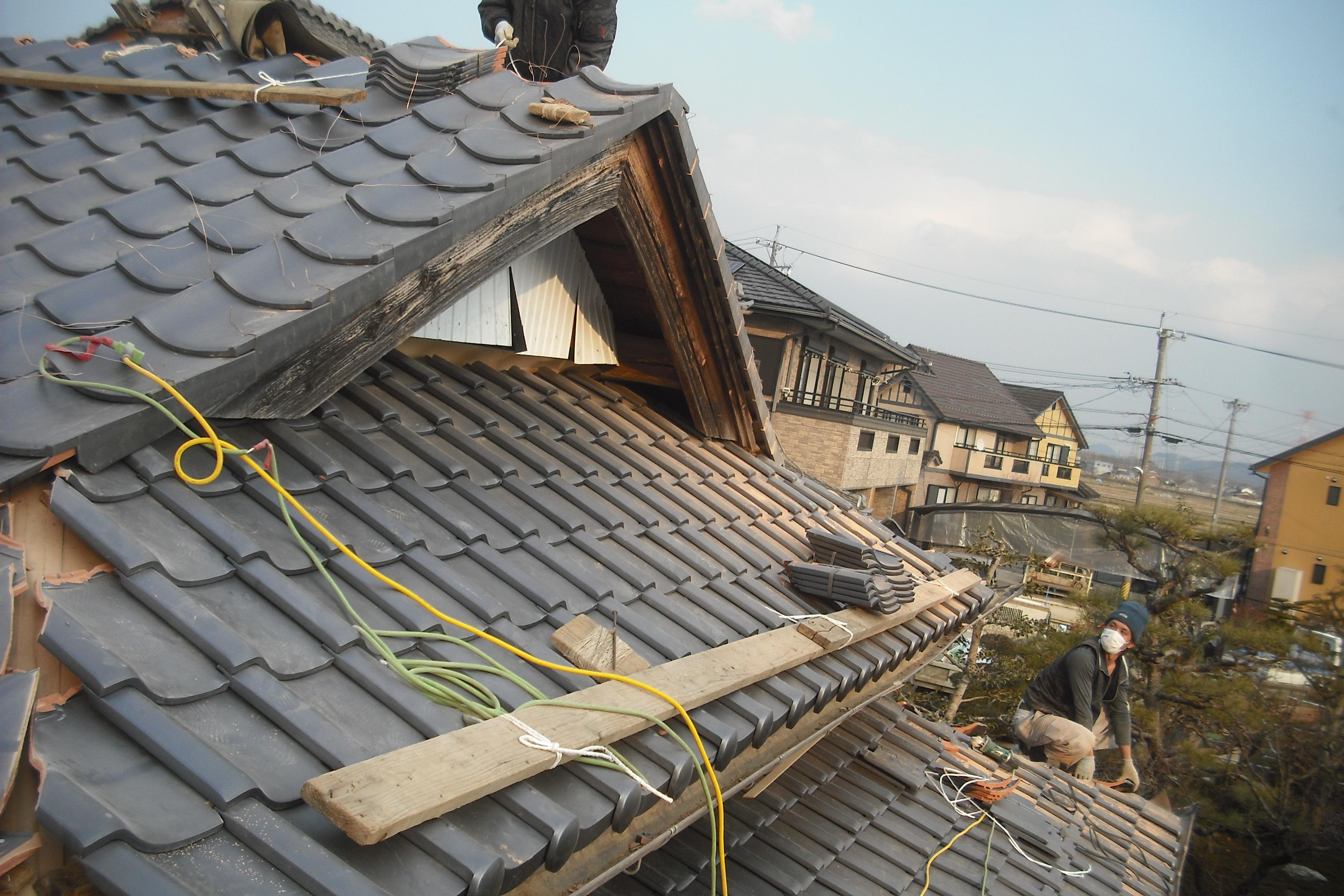 岐阜　屋根葺き替え　渡辺瓦店